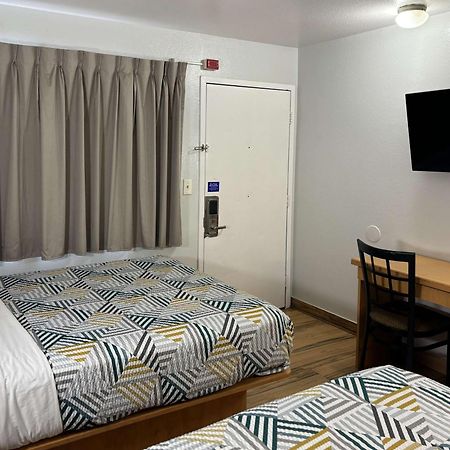 Motel 6 Riviera Beach Fl ภายนอก รูปภาพ