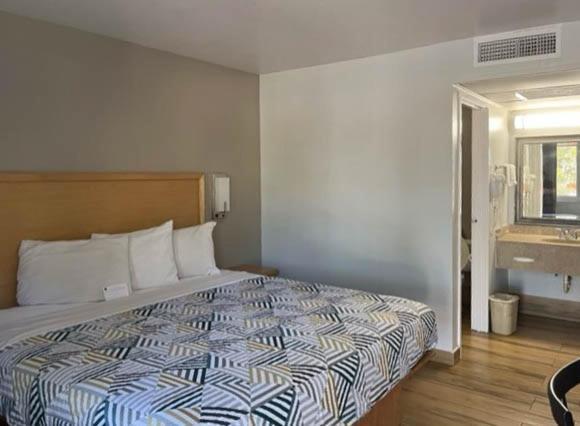Motel 6 Riviera Beach Fl ภายนอก รูปภาพ