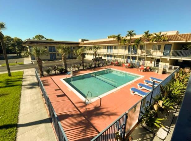 Motel 6 Riviera Beach Fl ภายนอก รูปภาพ